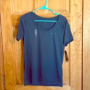 NWT Dark Green/Blue Nike Drifit short sleeve